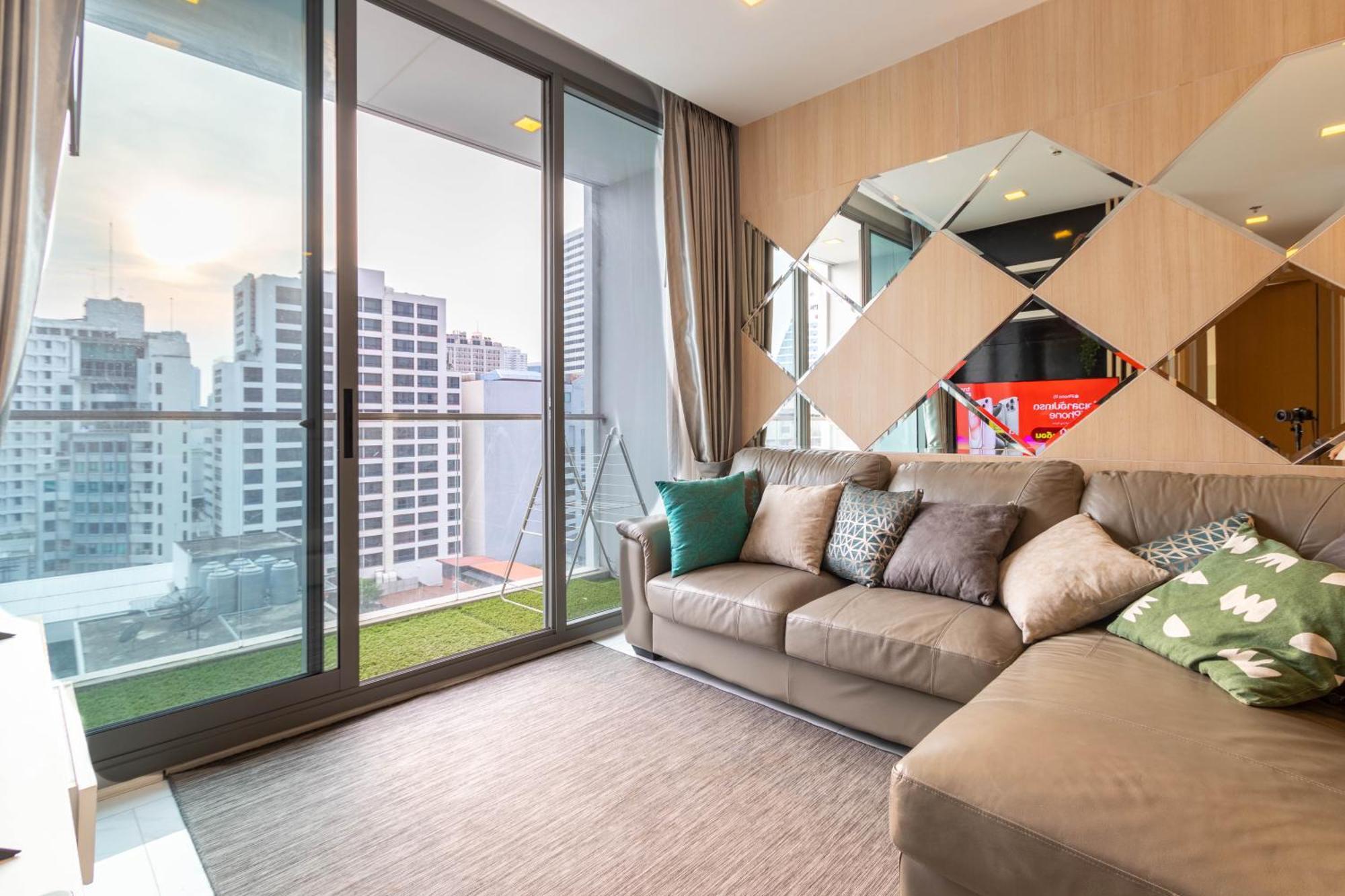 Hyde Sukhumvit 11 Branded Suites Bangkok Eksteriør bilde