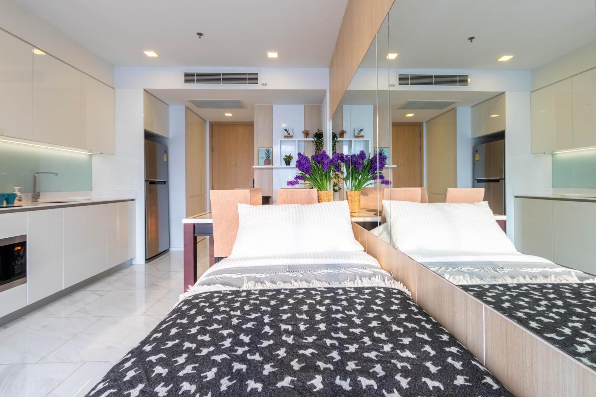 Hyde Sukhumvit 11 Branded Suites Bangkok Eksteriør bilde