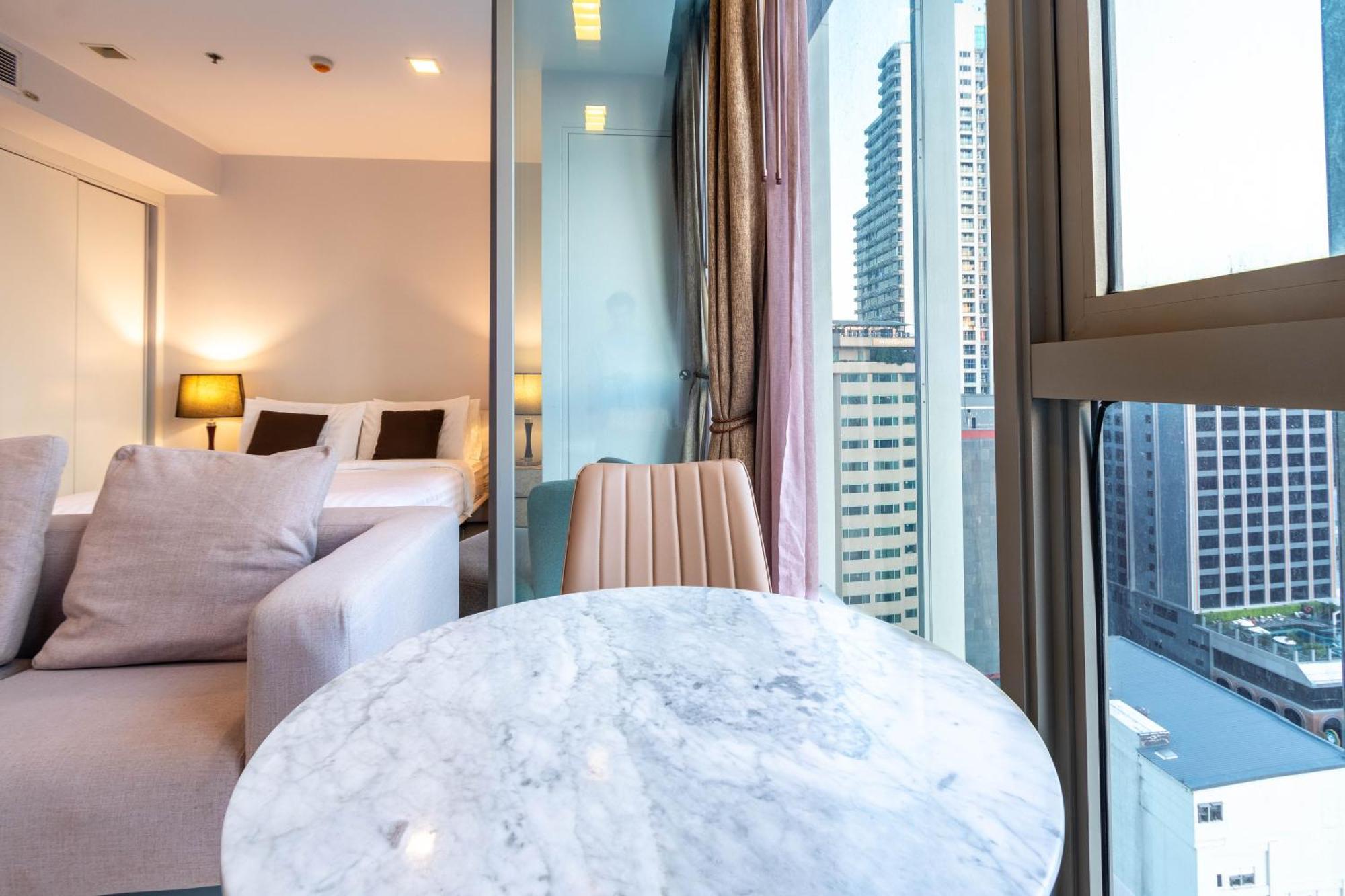 Hyde Sukhumvit 11 Branded Suites Bangkok Eksteriør bilde